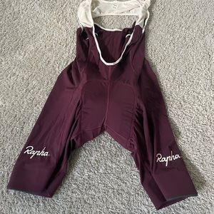 Men’s Rapha classic bib shorts, size medium. Like new , worn once